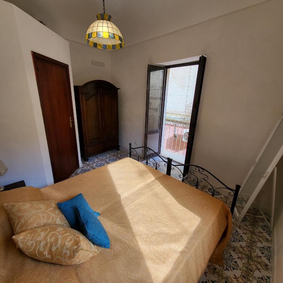 The Holiday House - Arricriati تراباني المظهر الخارجي الصورة